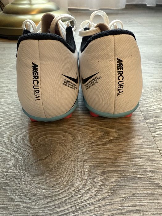 Ghete fotbal crampoane nike copii