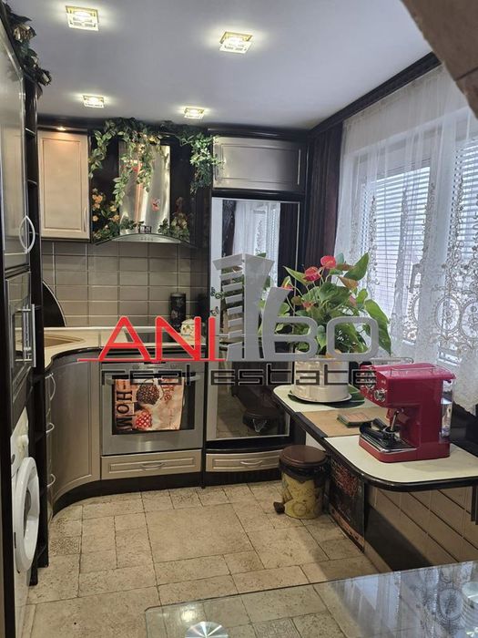 Дава се под наем Тристаен апартамент в Варна, ВИНС - 55 кв.м за 720 € - Снимка #6