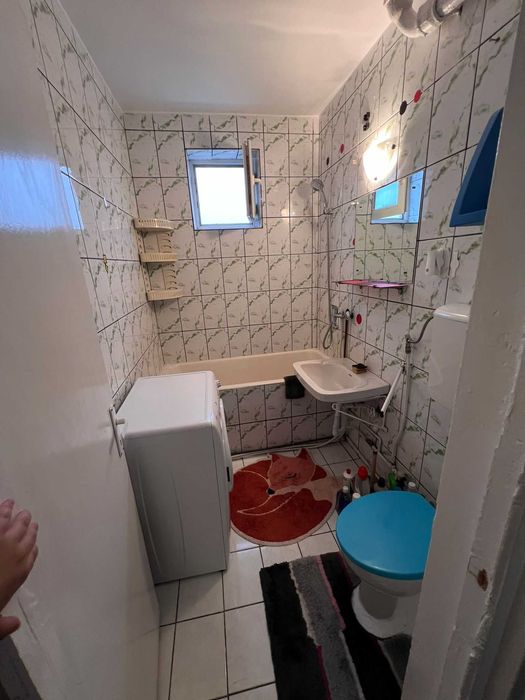 Închiriez apartament 2 camere