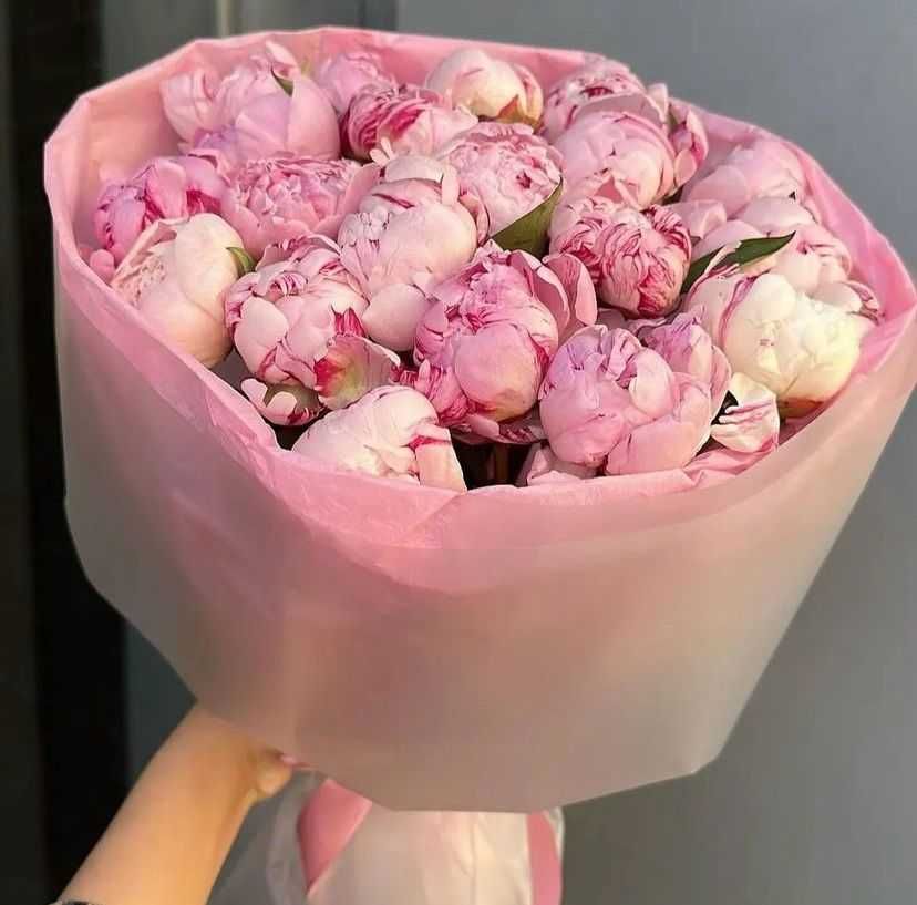 розы голландские букеты цветы