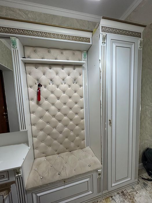 Продам срочно шкаф