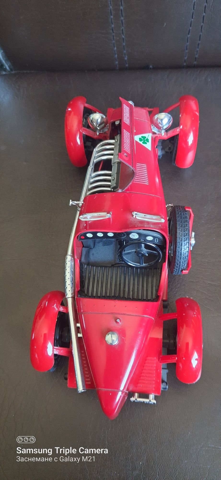 Alfa Romeo 8C  cabrio 2300 monza 1934година BBurago