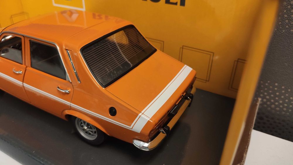 Macheta Rara - Renault 12 TS Orange - 1/18 Solido Dealer Edition