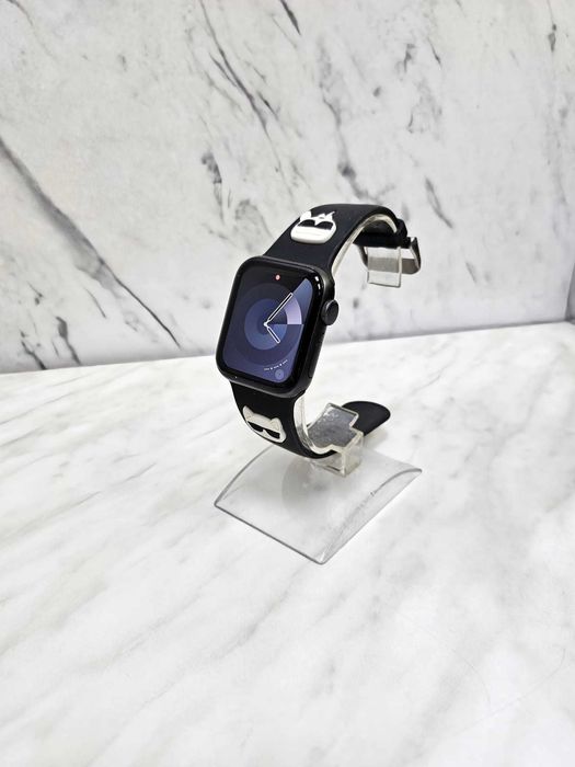 APPLE WATCH SE 40MM Black Zeus Amanet 61381