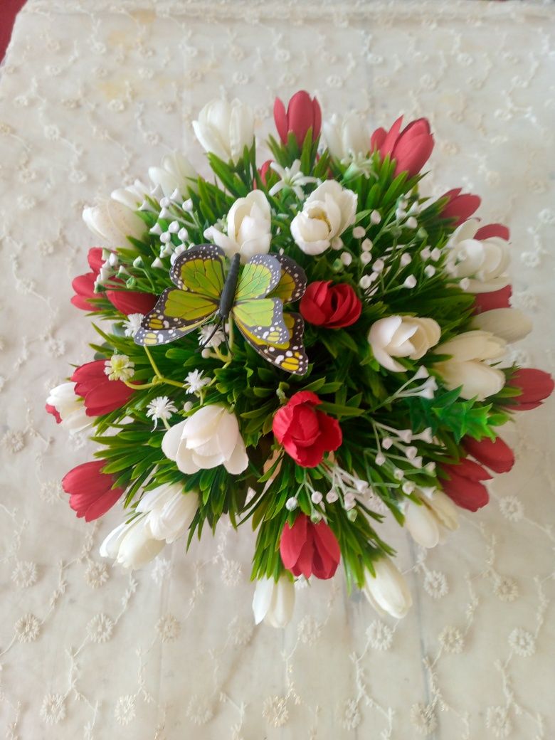 Suniy gul lola podarichniy