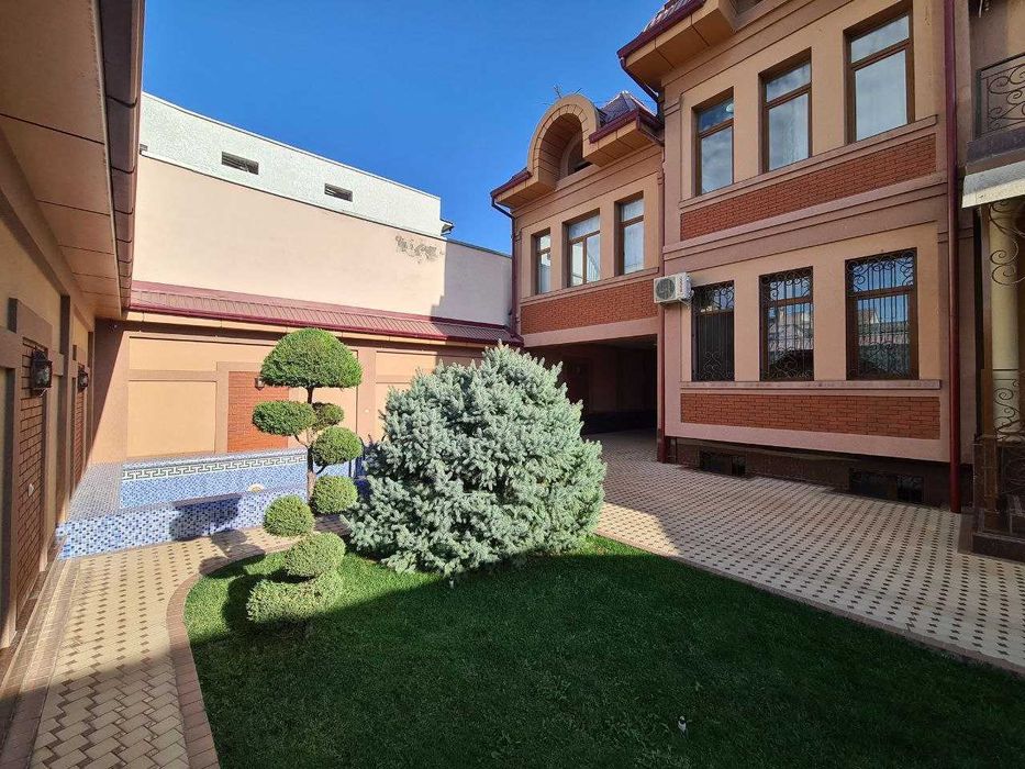 Никитина ул. 3 уровня Евродом 2 Зала