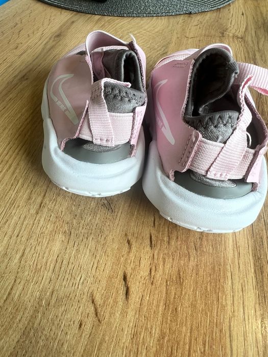 Маратонки Nike 23.5