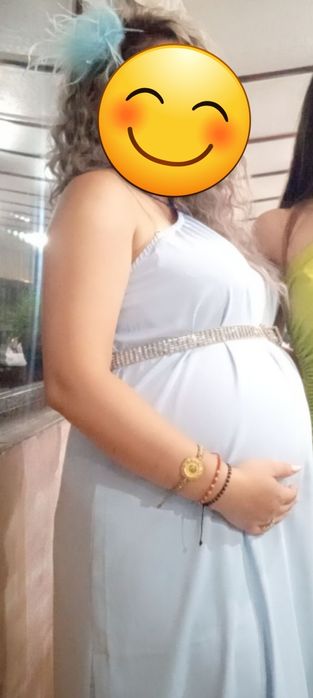 Синя рокля за бременност