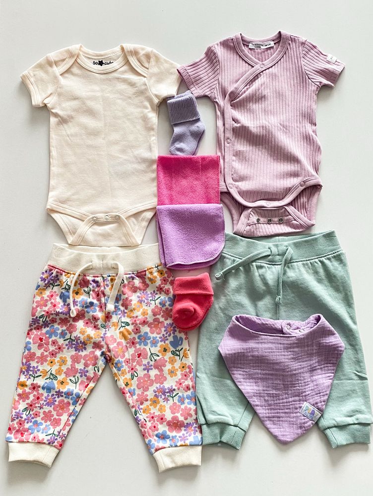 Cutie cadou bebeluși fetiță – 10 piese colorate