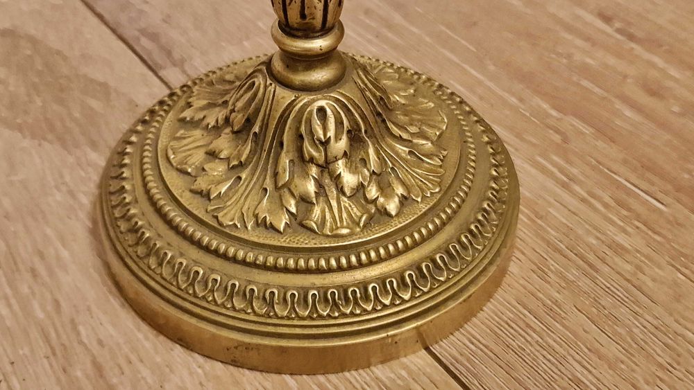 Масивен свещник, месинг, маркиран, 910гр– Отличен!