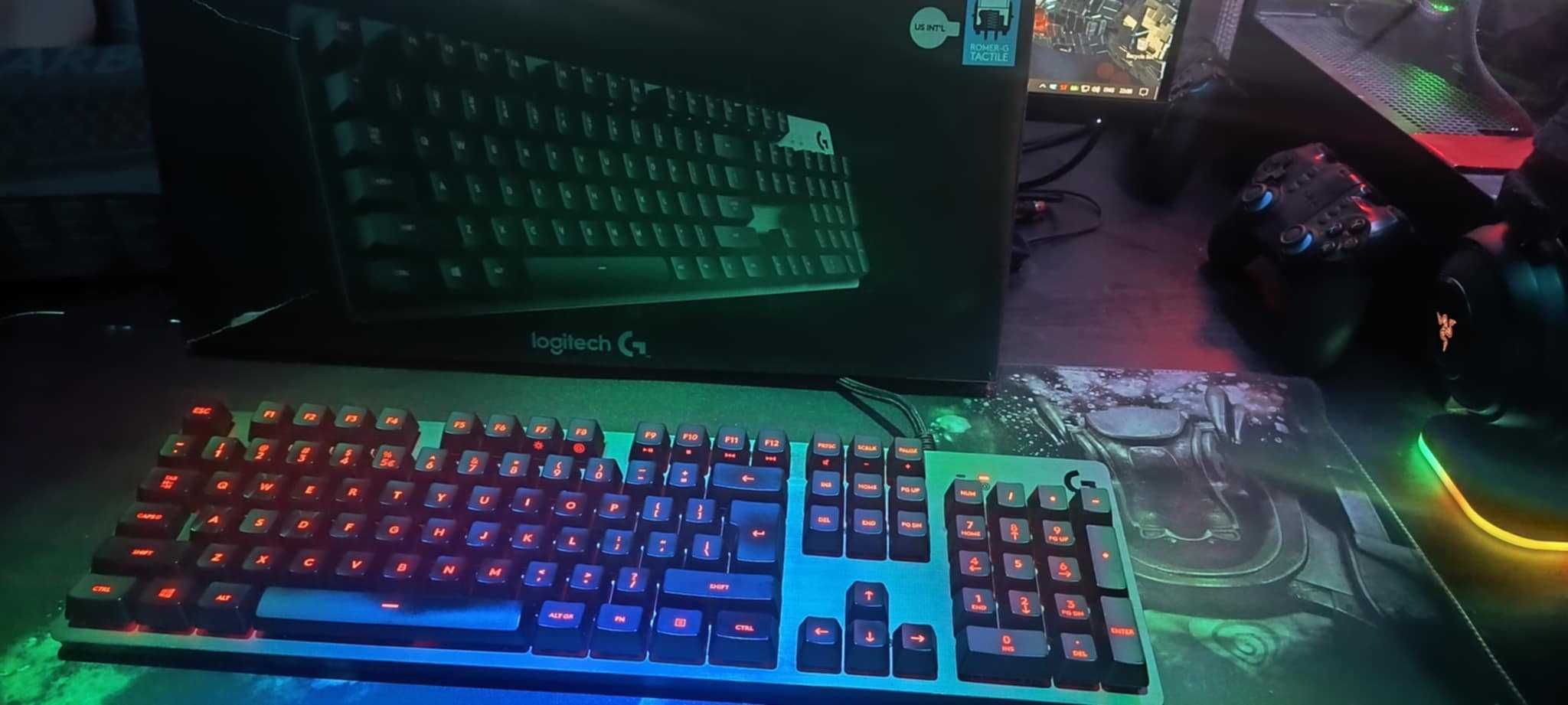Продавам клавиатура Logitech G413 carbon