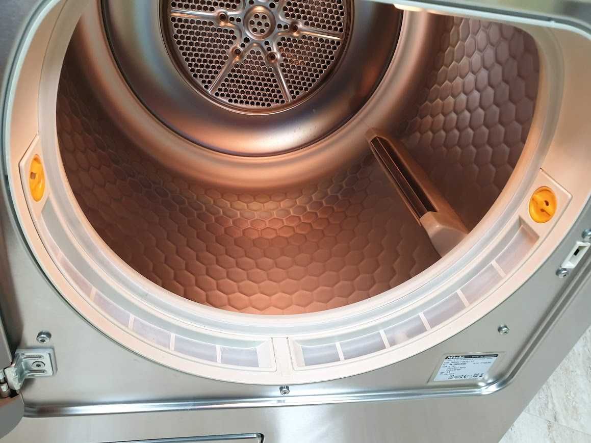 Инокс - Miele T8822C Сушилня - Подсветка - Аларма Миеле 12м Гаранция