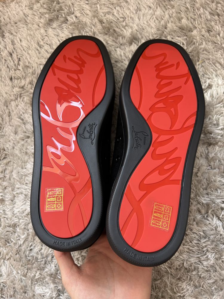 Christian Louboutin обувки