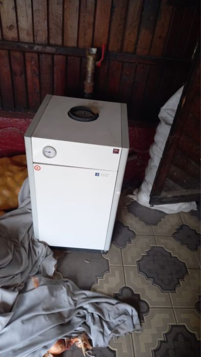 Продам газовую печку