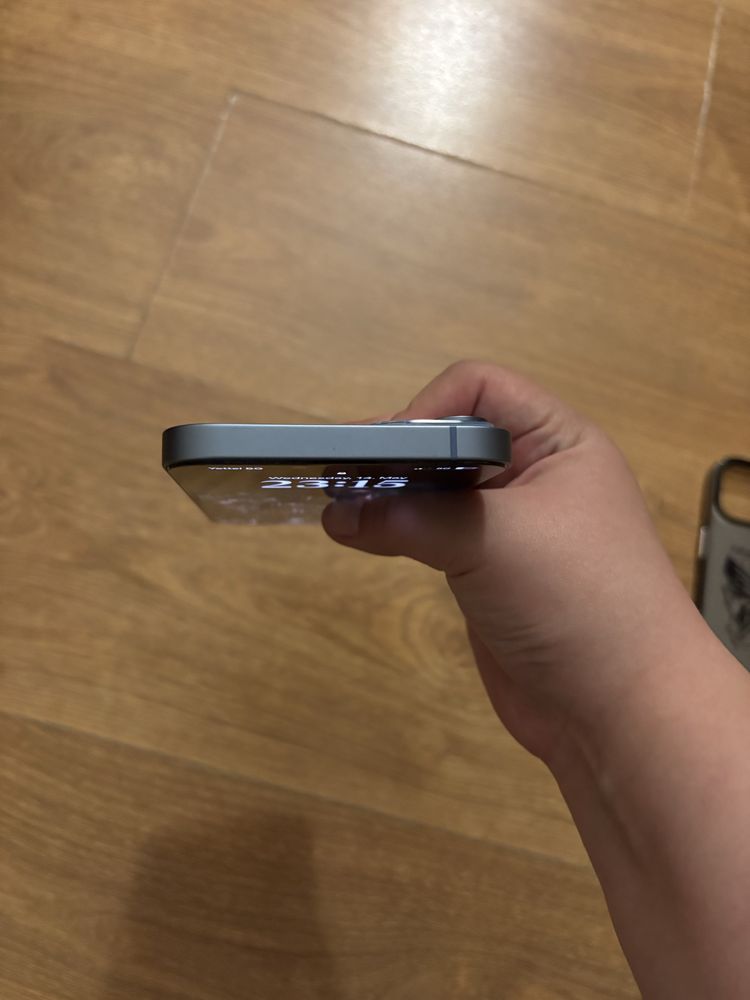 Iphone 14 plus + airpods Pro (2nd Generation)