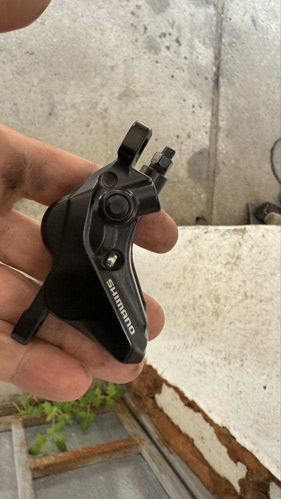Спирачки за велосипед Shimano 4 бутални