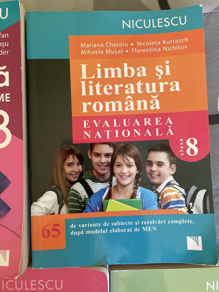 Manuale pentru pregatirea examenului de clasa a 8-a