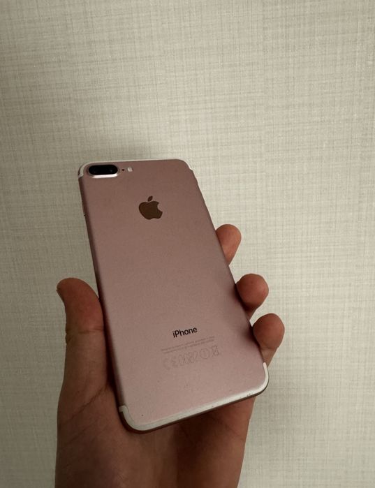 IPhone 7 plus rose gold 32gb
