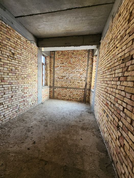 Квартира сотилади срочно