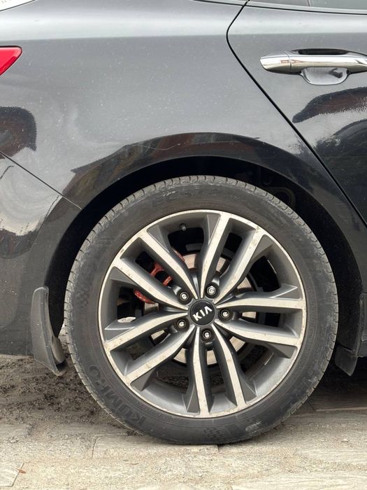 Продам шины на дисках