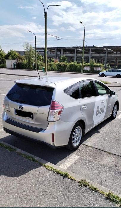 Toyota Prius Plus 2020