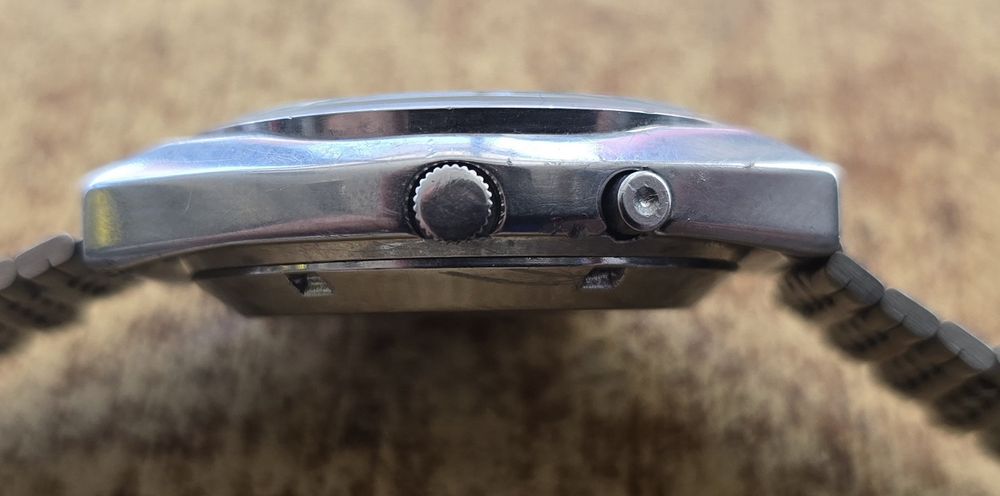 Часовник Ориент 3 звезди