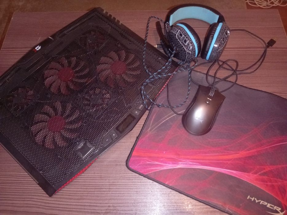 Мышь подставка наушники коврик