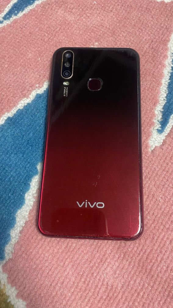 Vivo y 12. 64Gb мобильный