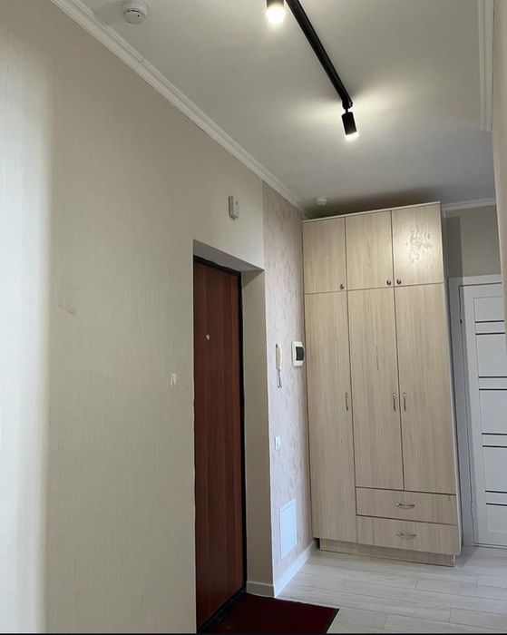 Kvartira arendaga beriladi. Beruniy metro yonida