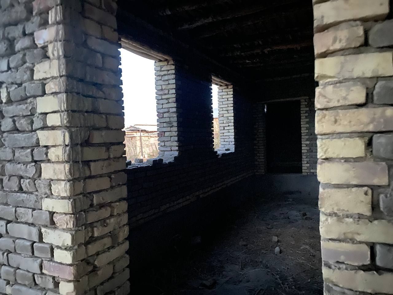 Uy uchaska srochna arzon sotiladi obmen