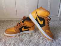 Adidasi Mid Sneaker Nike Air Jordan