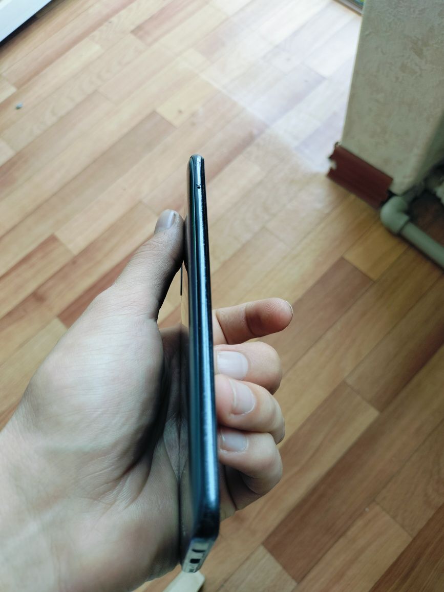 Samsung a50 жағдайы жақсы