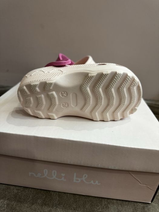 Кроксове 24/25 като нови