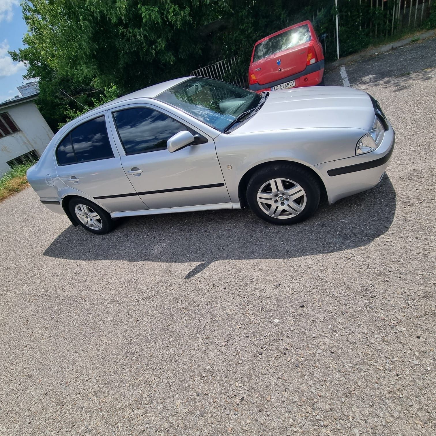 Vând skoda octavia