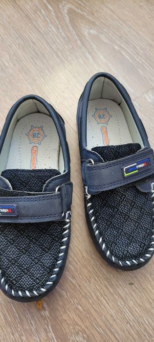 Pantofi baietei nr 28