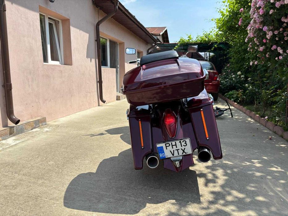 Honda VTX custom bagger