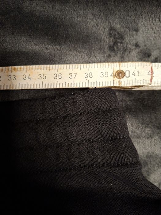 Спортно долнище EA7 Emporio Armani