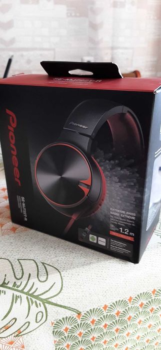 Наушники накладные с гарнитурой Pioneer