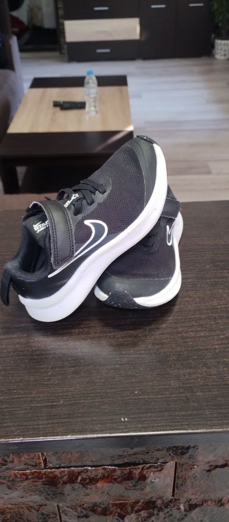 Детски маратонки nike