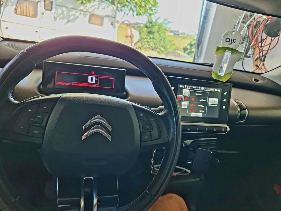 Vând citroen c4 cactus