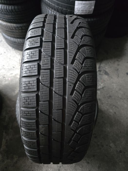 Pirelli 225/60 R17 99H MS iarnă runflat