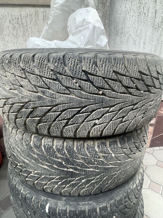 Продаю шины колеса