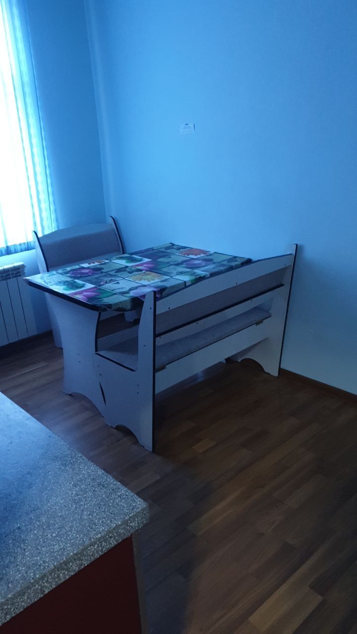 Kvartira sotiladi