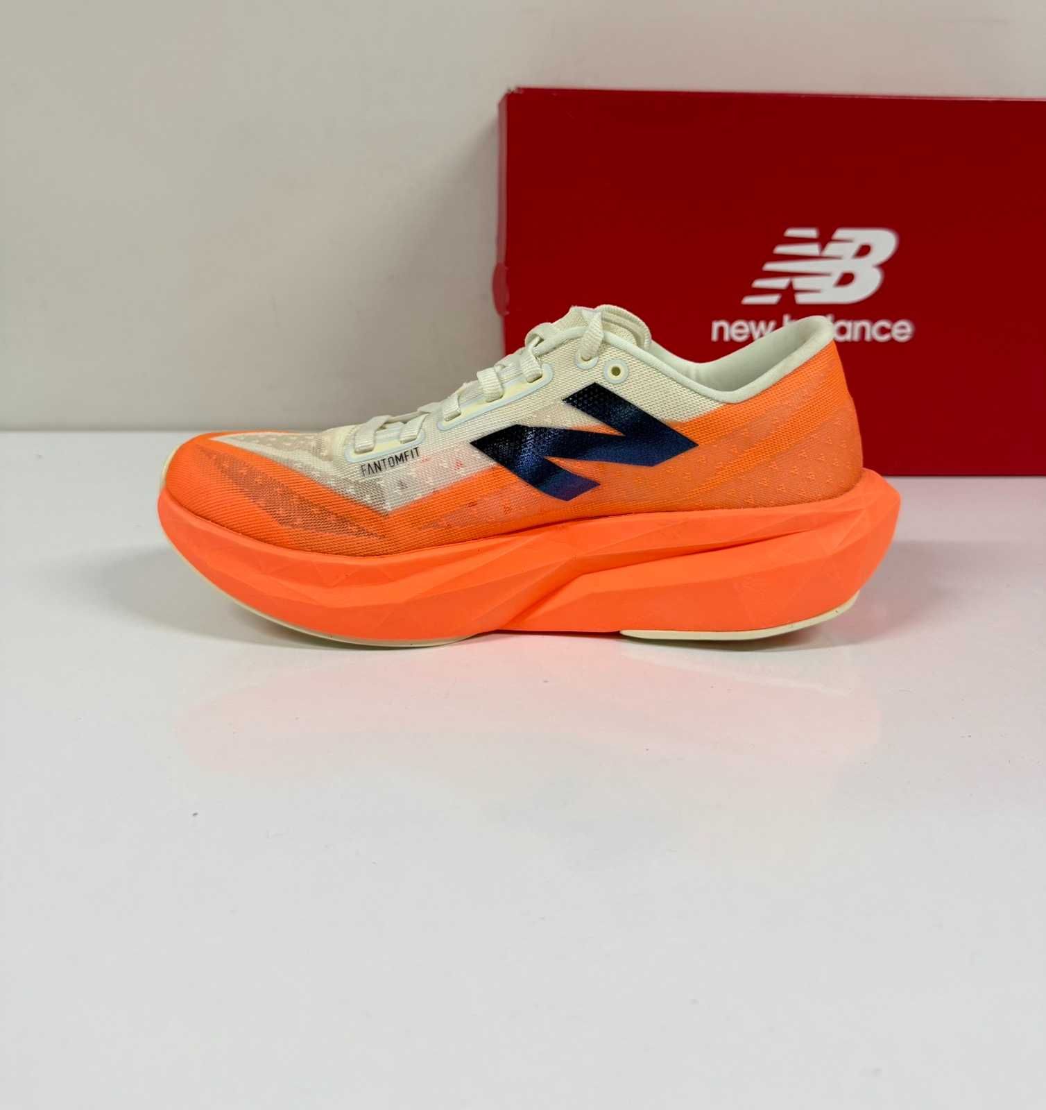 New Balance FuelCell Rebel v4