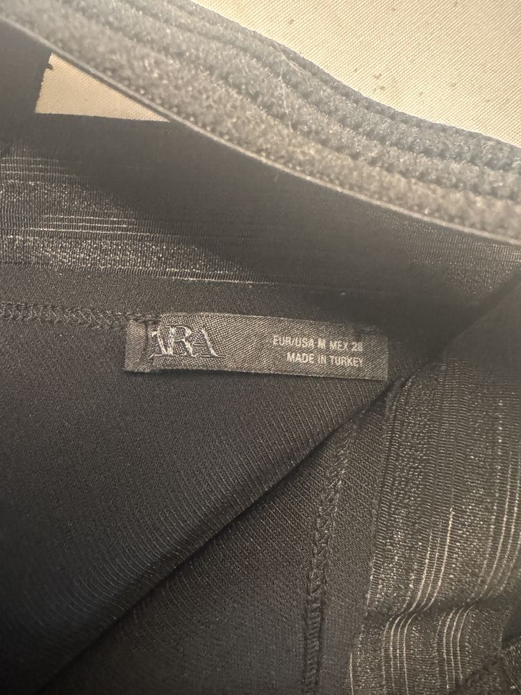 Черна стилна рокля Zara