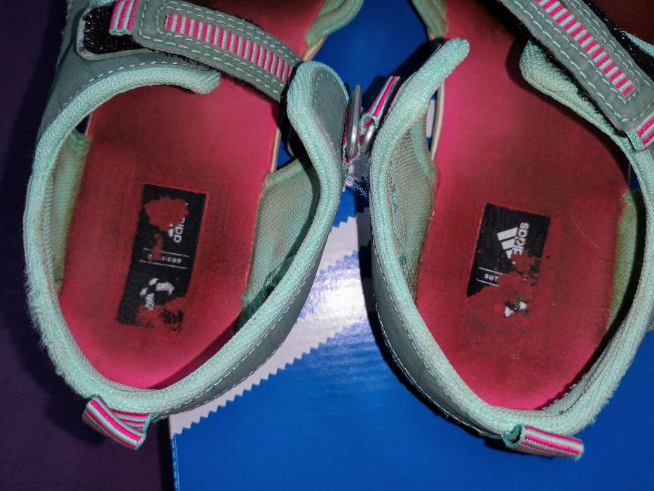 36 номер Adidas - оригинални детски сандали
