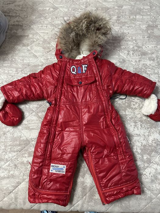 Продам зимний комбинезон-трансформер