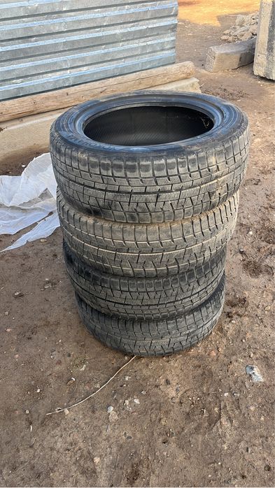 Покрышка 215/55/17