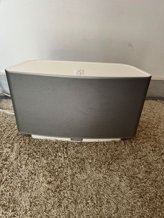 Libratone  тонколона

Sonos Play 5 активна смарт колона