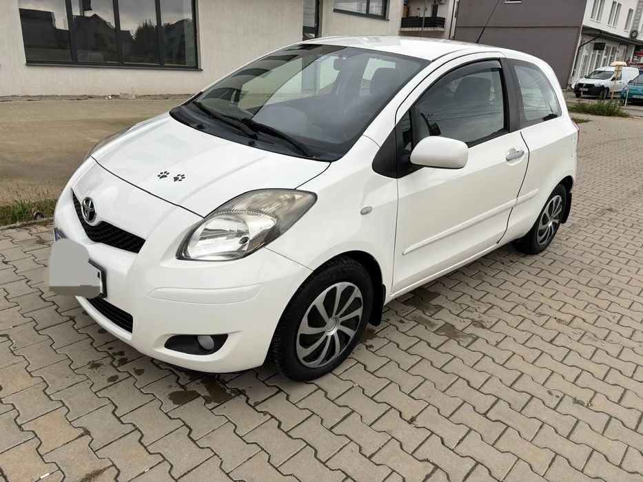 Toyota Yaris TOYOTA YARIS, 3 uși, an 2011, euro 5, motor 1,4 diesel